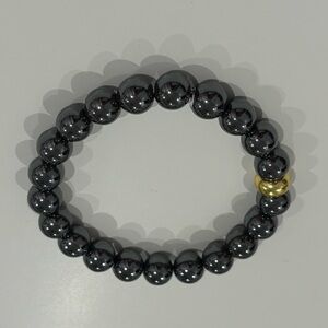 Black Beaded Bracelet with Gold Accent